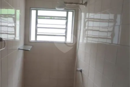 Sobrado à venda com 3 quartos, sendo 1 suíte, em Jardim Pinheiros, São Paulo, SP