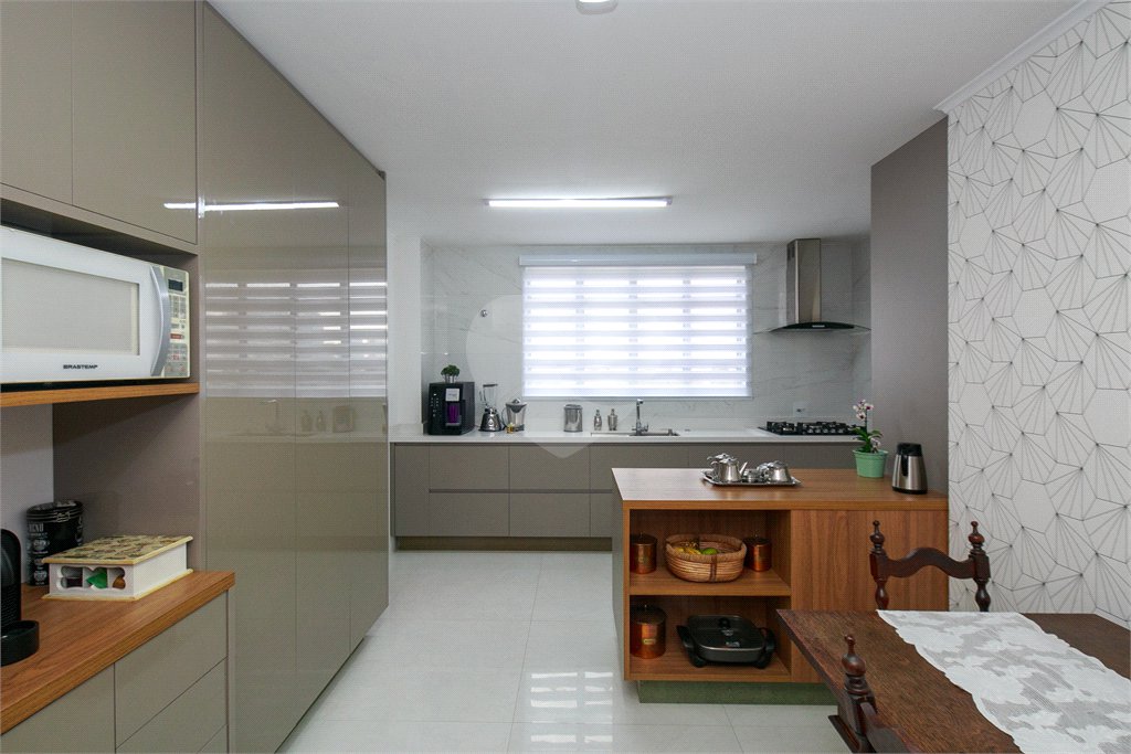 Apartamento à venda com 4 quartos, sendo 1 suíte, em Chácara Santo Antônio (zona Sul), São Paulo, SP