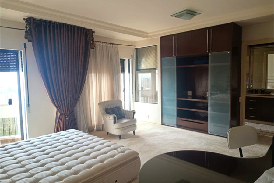 Apartamento à venda com 4 suítes em Morumbi, São Paulo, SP