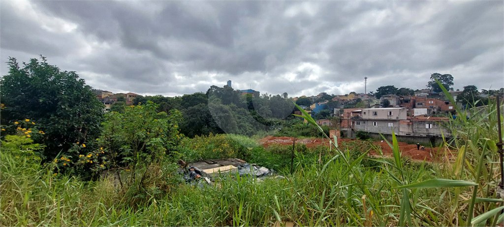 Terreno à venda em Guaianazes, São Paulo, SP