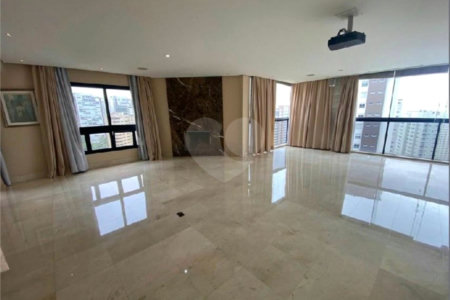 Apartamento à venda com 3 suítes em Vila Suzana, São Paulo, SP