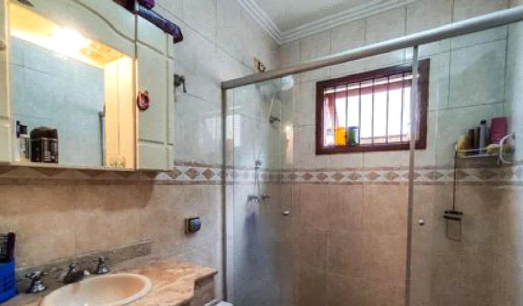 Casa à venda com 3 quartos, sendo 1 suíte,  em Vila Morse, São Paulo, SP