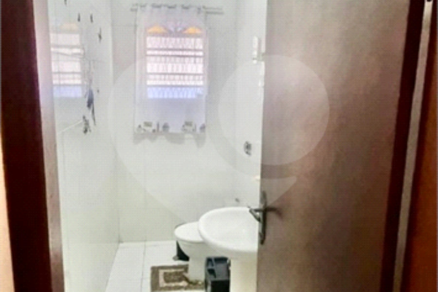 Sobrado à venda com 3 quartos, sendo 1 suíte, em Vila Nova Cachoeirinha, São Paulo, SP