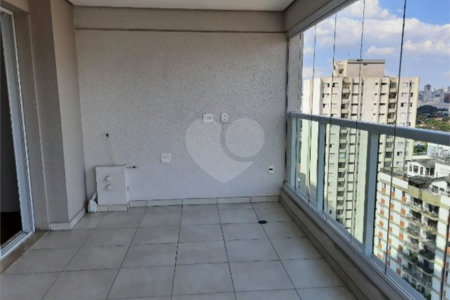 Apartamento à venda com 2 quartos, sendo 1 suíte,  em Brooklin Paulista, São Paulo, SP