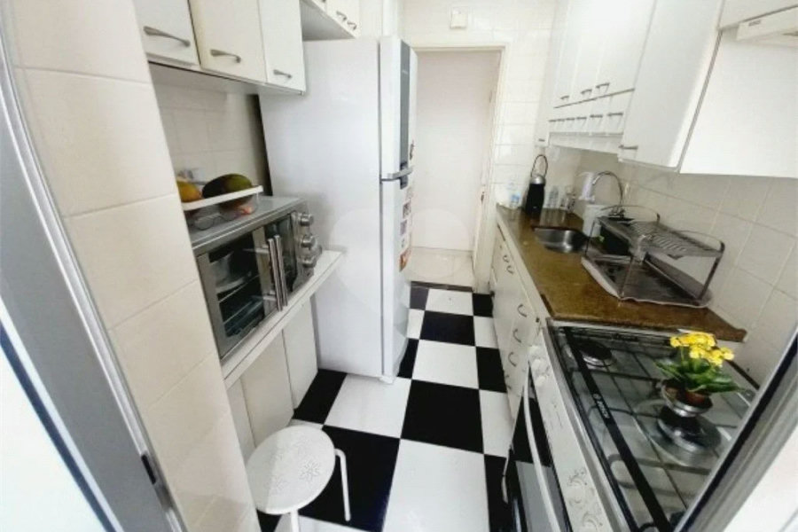 Apartamento à venda com 3 quartos, sendo 1 suíte, em Vila Santa Catarina, São Paulo, SP