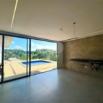 Casa à venda com 3 quartos, sendo 2 suítes, no condomínio Terra Caxambu, Jundiaí - SP
