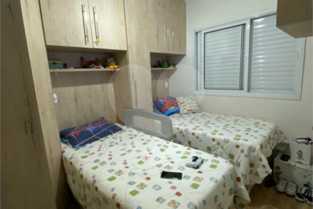 Casa à venda com 3 quartos, sendo 1 suíte, no condomínio Vida Verde 1, Suzano - SP