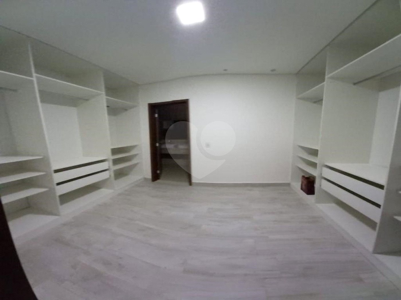 Casa à venda com 3 quartos no condomínio Villa D' Oro, Vinhedo - SP