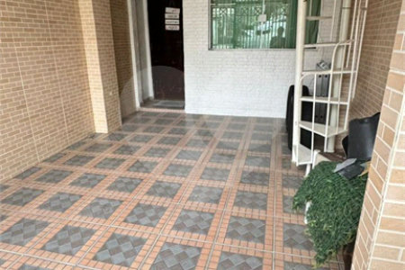 Sobrado à venda com 4 quartos em Interlagos, São Paulo, SP