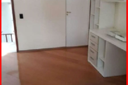 Sobrado à venda com 3 suítes em Lar São Paulo, São Paulo, SP