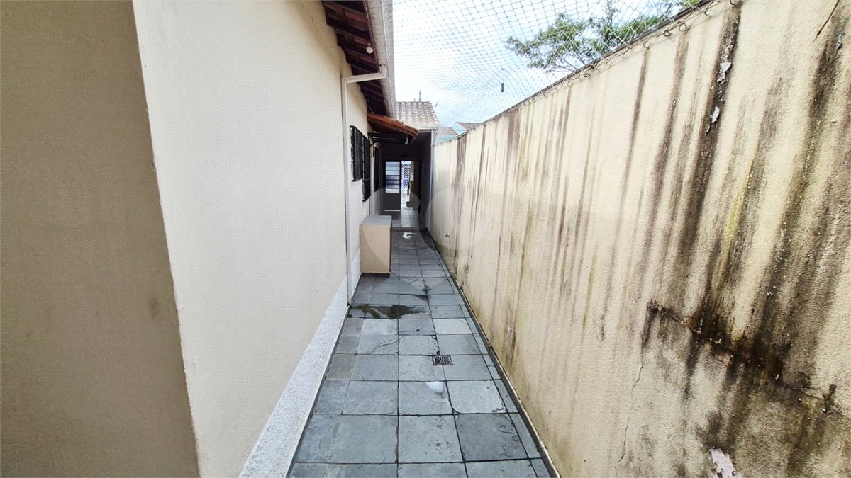 Casa à venda com 2 quartos em Jardim Rosa Maria, São Paulo, SP