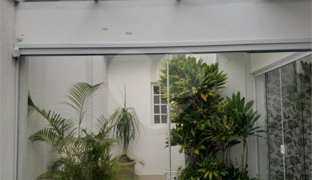 Casa à venda com 4 quartos, sendo 1 suíte,  em Vila Oliveira, Mogi das Cruzes, SP