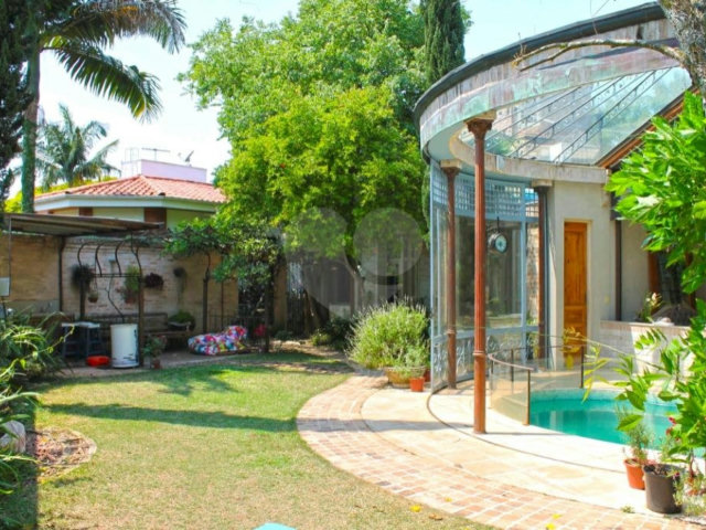 Sobrado à venda com 7 quartos, sendo 5 suítes,  em Alto da Boa Vista, São Paulo, SP