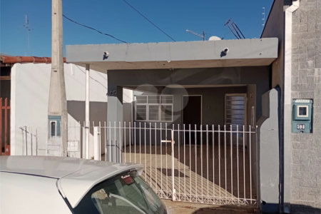 Casa à venda com 2 quartos em Jardim Itália, Itapetininga, SP