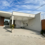 Casa à venda com 3 quartos, sendo 1 suíte, no condomínio Horto Florestal II, Sorocaba - SP