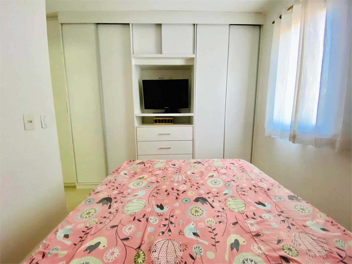 Apartamento à venda com 2 quartos, sendo 1 suíte, em Água Branca, São Paulo, SP
