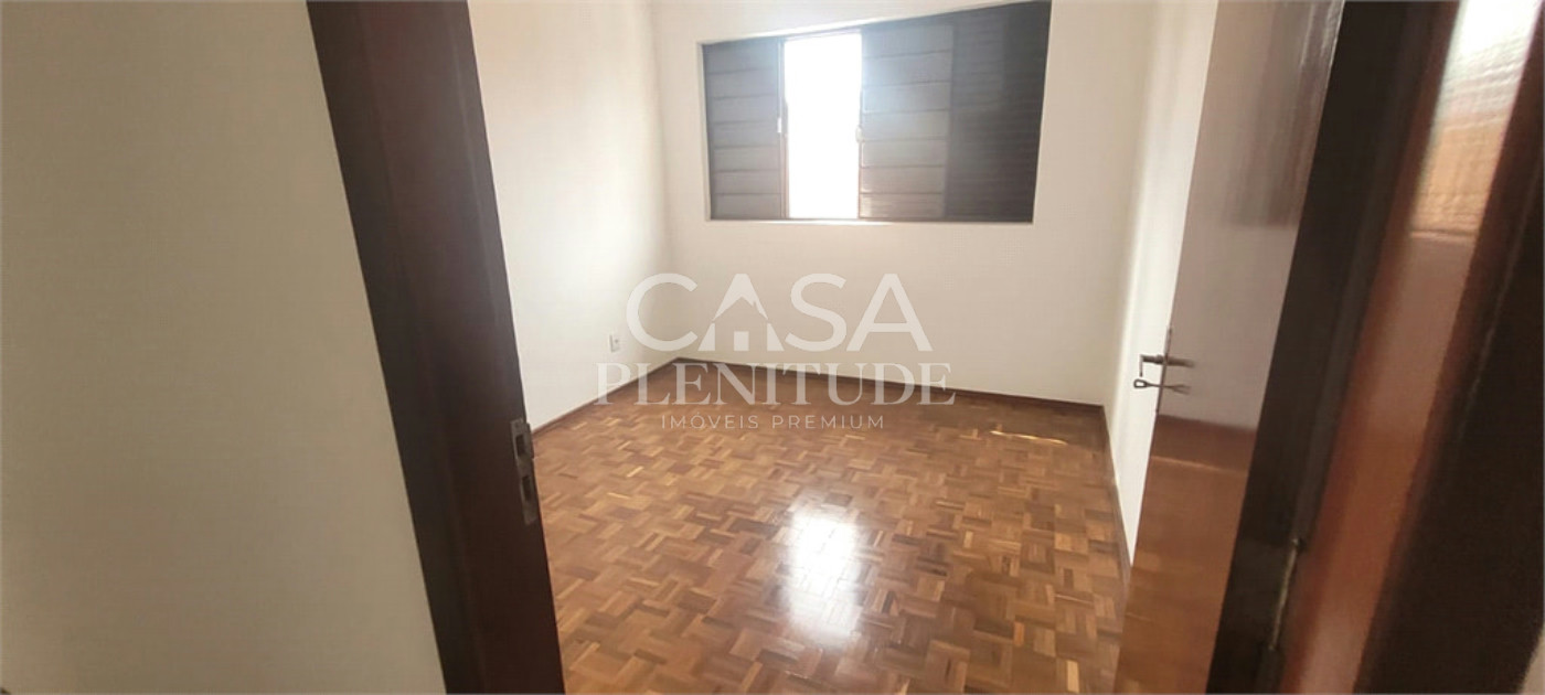 Casa à venda com 3 suítes em Vila Augusta, Sorocaba, SP