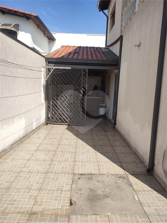 Sobrado à venda com 5 quartos, sendo 1 suíte,  em Vila Bela Vista, Suzano, SP