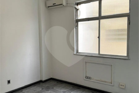 Apartamento à venda com 3 quartos em Praça da Bandeira, Rio de Janeiro, RJ