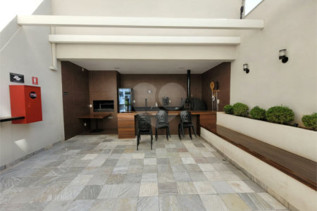 Apartamento à venda ou para alugar com 2 quartos, sendo 1 suíte, em Parque Industrial Tomas Edson, São Paulo, SP