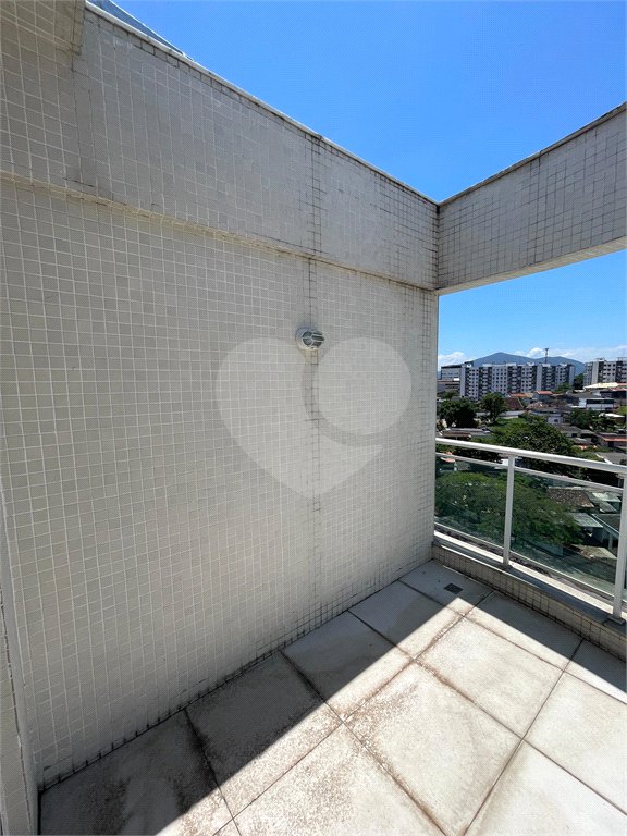 Apartamento à venda com 3 quartos, sendo 1 suíte, em Campo Grande, Rio de Janeiro, RJ