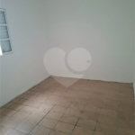 Indaiatuba- Sp - Centro - Casa terrea - finalidade comercial ou residencial - Terreno 181,01 - construido 99,94 - Venda - R$ 830.000,00 - Locação - R$ 3.900,00- IPTU - R$ 256,78 - 03 salas - Hall de entrada amplo - Cozinha. com armário - Banheiro. - Quintal. - Ótima localização, próximo a restauran