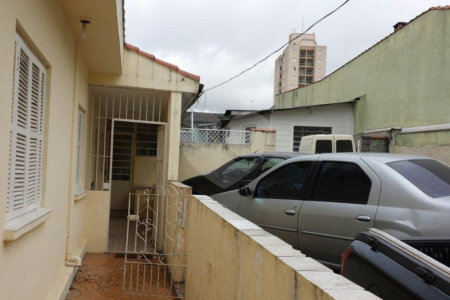 Terreno à venda com 1 quarto em Vila Mazzei, São Paulo, SP
