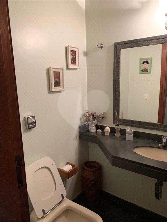 Apartamento à venda com 4 quartos, sendo 2 suítes, em Real Parque, São Paulo, SP