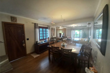 Casa à venda com 5 quartos, sendo 3 suítes, em Jardim Bonfiglioli, São Paulo, SP