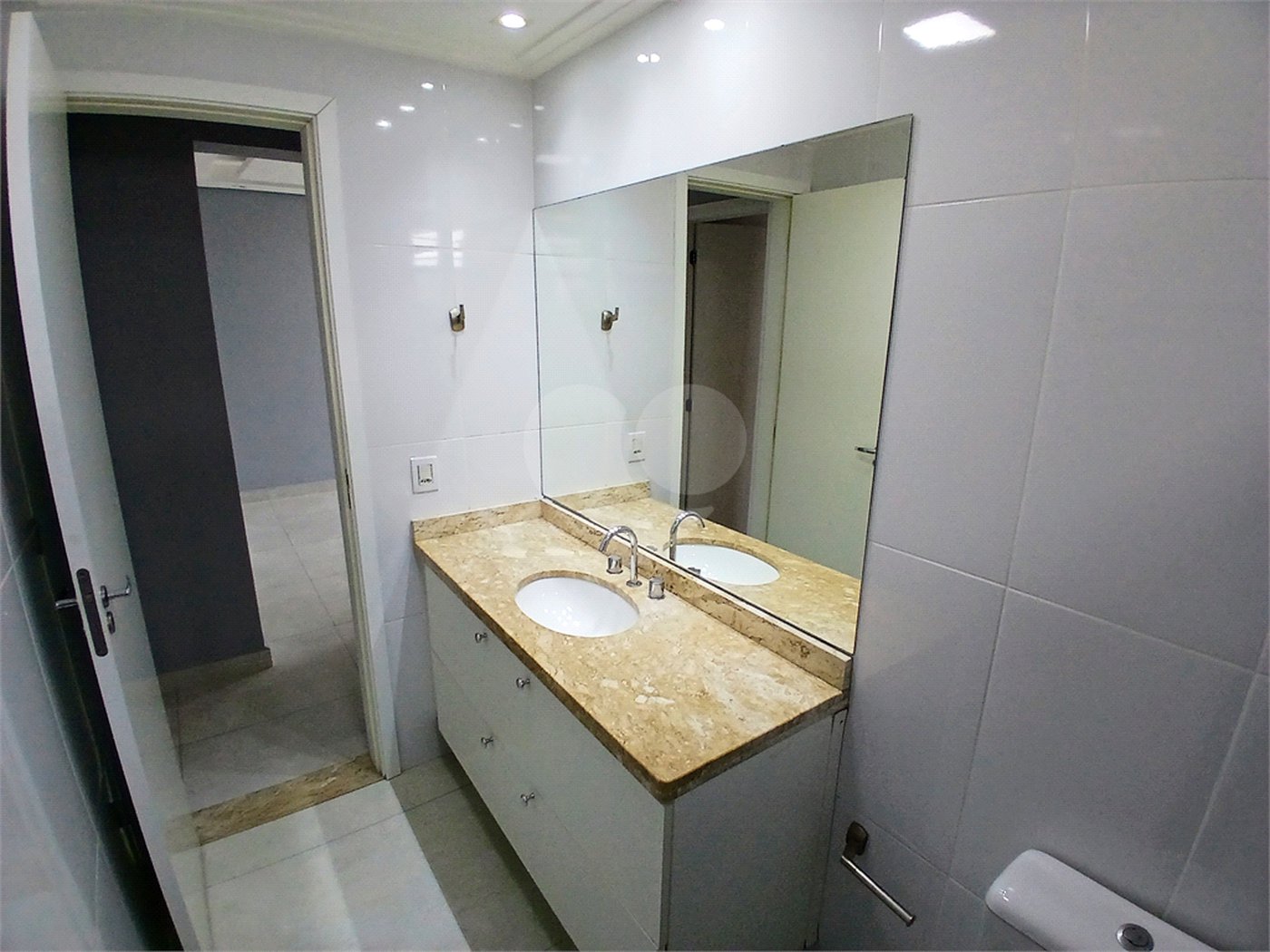 Cobertura à venda com 3 quartos, sendo 1 suíte, em Santana, São Paulo, SP
