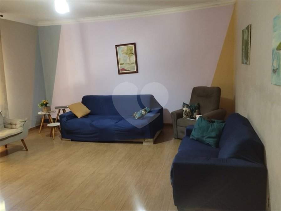 Casa à venda com 6 quartos, sendo 4 suítes, no condomínio Chácara Hipica, Ribeirão Preto - SP