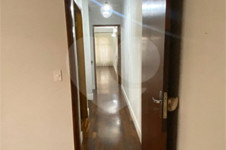 Sobrado à venda com 3 quartos, sendo 2 suítes,  em Jardim Brasil (zona Sul), São Paulo, SP