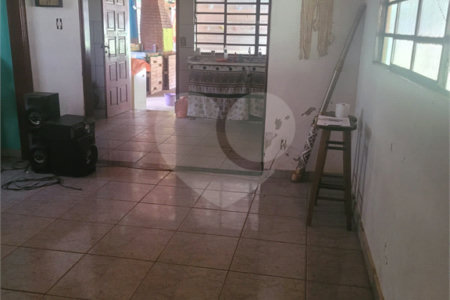 Sítio à venda com 2 quartos em Taiaçupeba, Mogi das Cruzes, SP