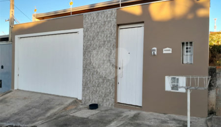 Casa à venda com 3 quartos, sendo 1 suíte,  em Vila José Salem, Itapetininga, SP
