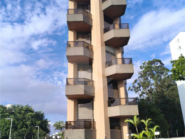 Apartamento à venda com 4 suítes em Santana, São Paulo, SP