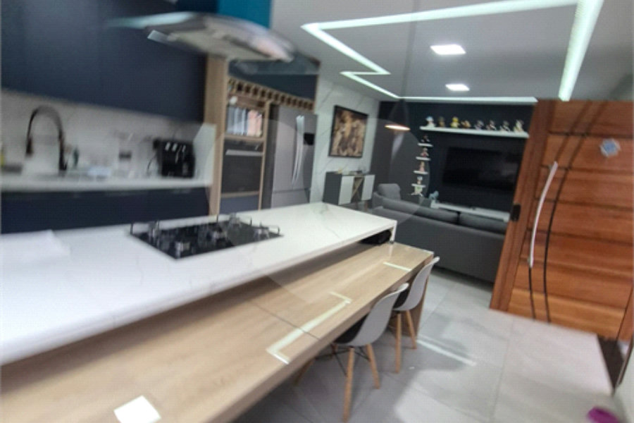 Casa à venda com 4 suítes no condomínio Reserva da Serra, Mairiporã - SP