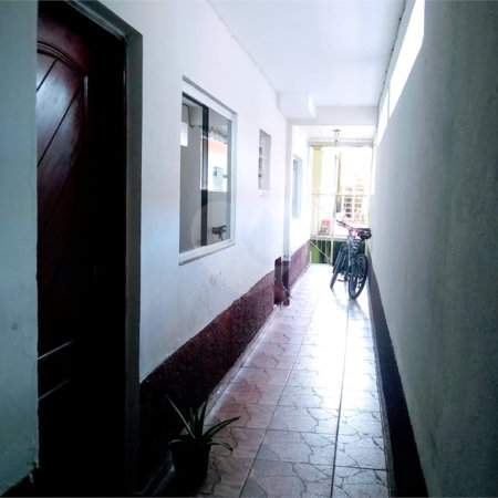 Sobrado à venda com 4 quartos, sendo 1 suíte,  em Jardim Alvinópolis, Atibaia, SP