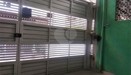 Sobrado à venda com 3 quartos em Água Fria, São Paulo, SP