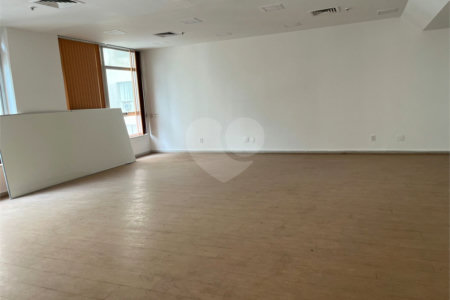Sala à venda ou para alugar no Centro, Rio de Janeiro, RJ