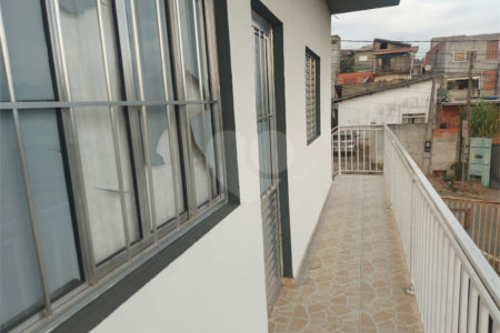 Sobrado à venda com 4 quartos em Capela, Vinhedo, SP