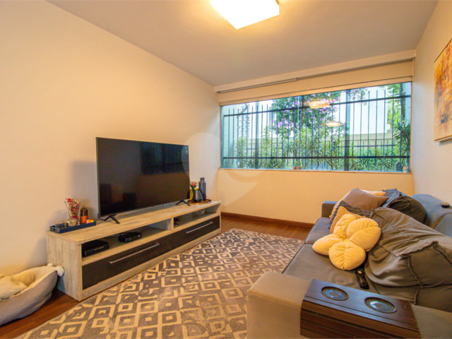 Casa à venda com 3 quartos, sendo 1 suíte,  em Alto da Boa Vista, São Paulo, SP