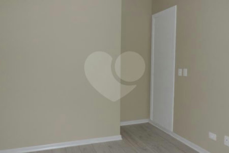 Apartamento à venda com 3 suítes em Jardim Marajoara, São Paulo, SP
