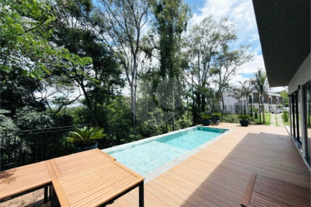 Casa à venda ou para alugar com 3 suítes em Caixa D´água, Vinhedo, SP