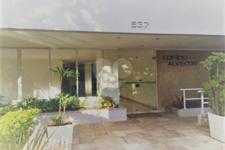 Apartamento à venda com 3 quartos, sendo 1 suíte, em Vila Mariana, São Paulo, SP