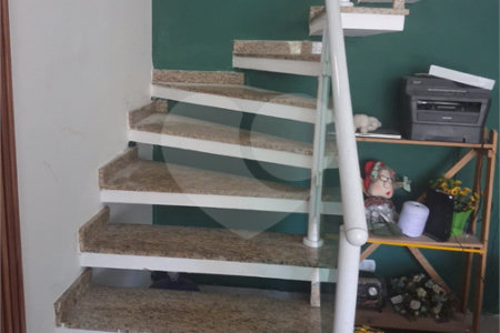 Sobrado à venda ou para alugar com 3 quartos em Baeta Neves, São Bernardo do Campo, SP