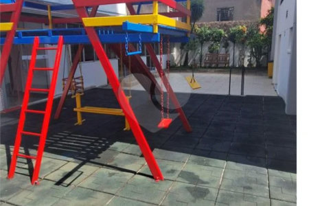 Apartamento no Ipiranga de 94m2 com 2 dorms, 1 suíte, 3 banheiros, 2 vagas. Estuda permuta.