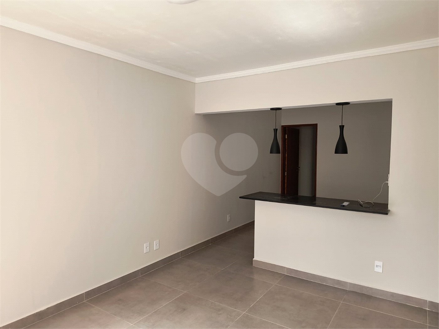 Casa à venda com 2 quartos, sendo 1 suíte, em Vila Avaí, Indaiatuba, SP