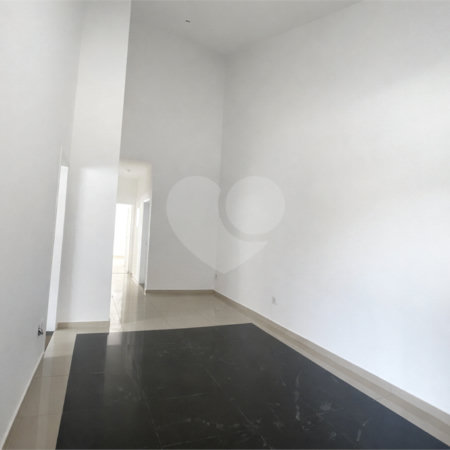 Casa à venda com 3 quartos, sendo 1 suíte,  no condomínio Bella Vista, Sorocaba - SP