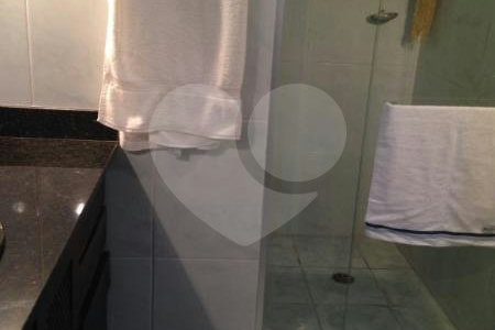 Casa Térrea à venda com 3 quartos, sendo 1 suíte, em Vila Cordeiro, São Paulo, SP