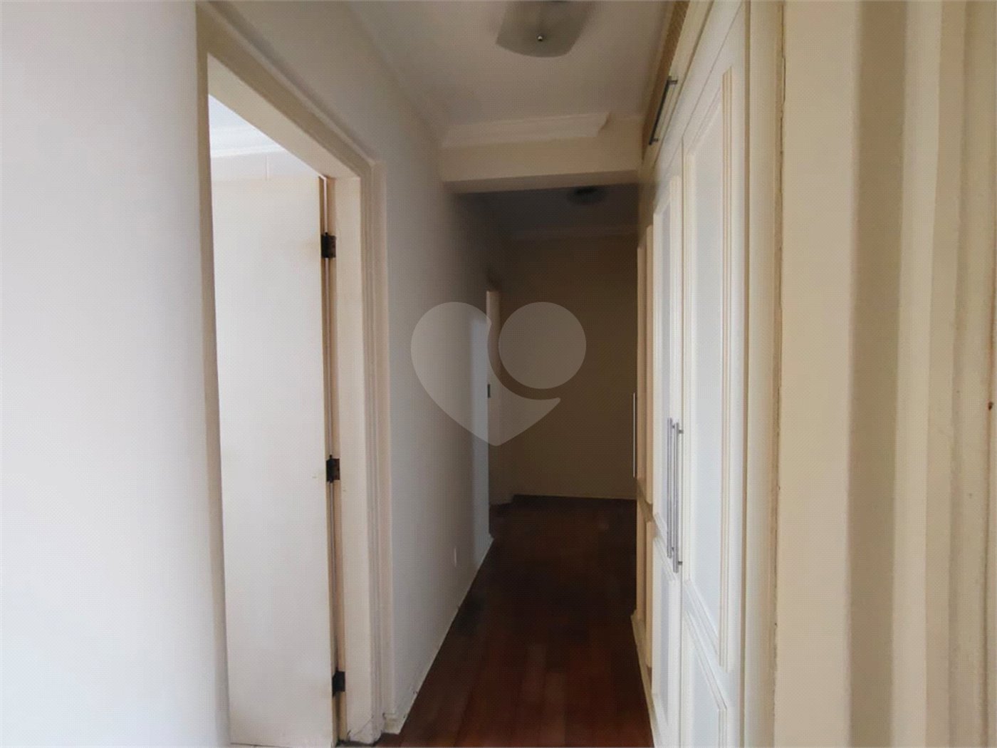 Apartamento à venda ou para alugar com 3 quartos, sendo 1 suíte, no Centro, Itapetininga, SP